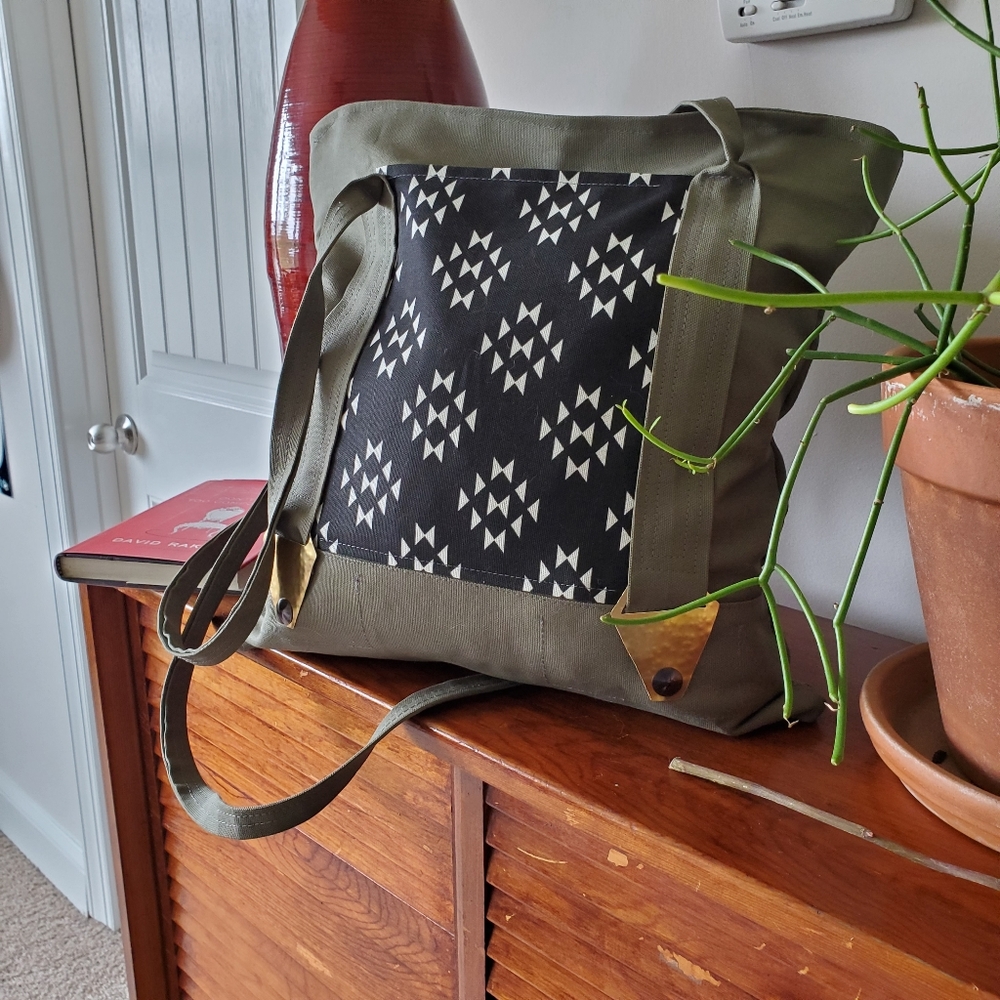 The Magnolia Tote